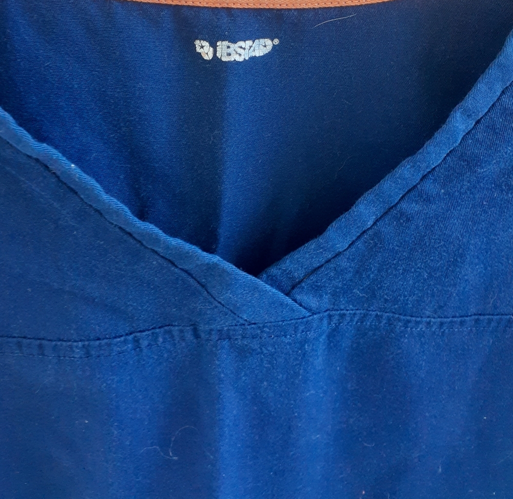 Scrub top - Picture 2 of 2